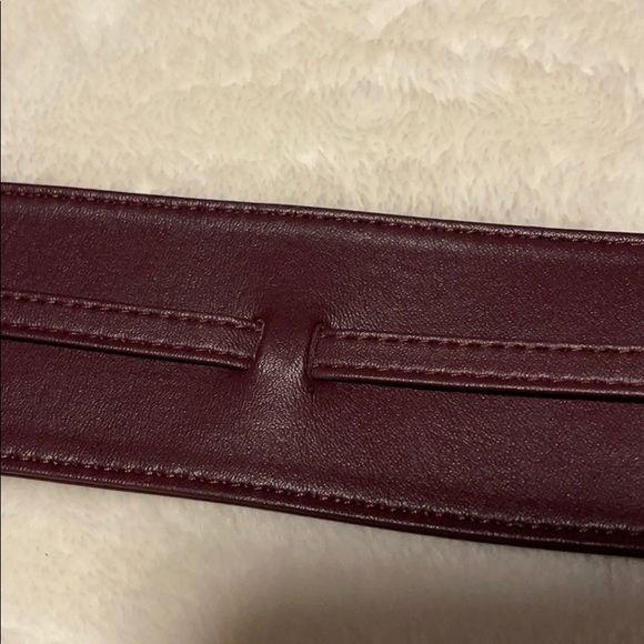 Express Belt - Picture 2 of 4